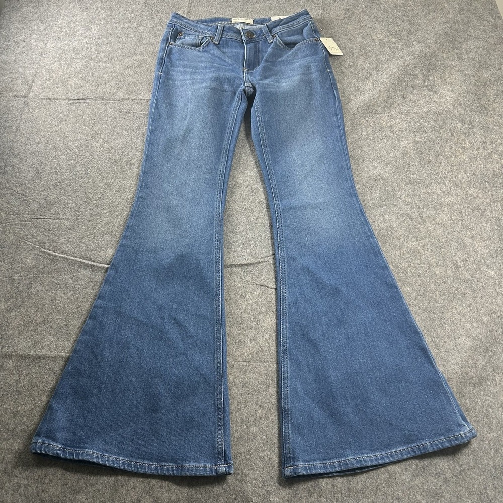 Free People We The Free Love Bomb Women's Size 24 S Blue Flare Jeans Stretch